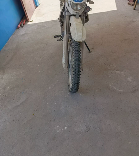 出售个人一首  250高赛摩托车  宗申发...