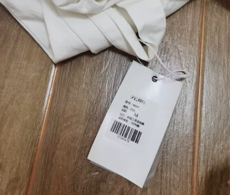 白色工装穿棉连体裤（全新，带吊牌），碎花分...