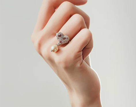 泡芙定制 风柔日薄春衫早 一点珠光仙女自琼...