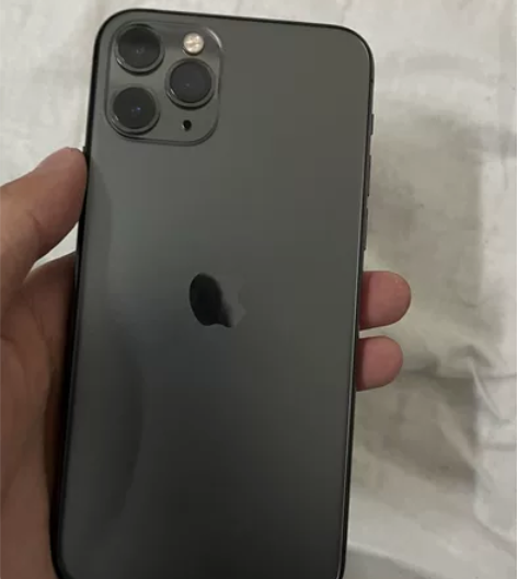 出一台美版11pro  没有网络锁三网可用...