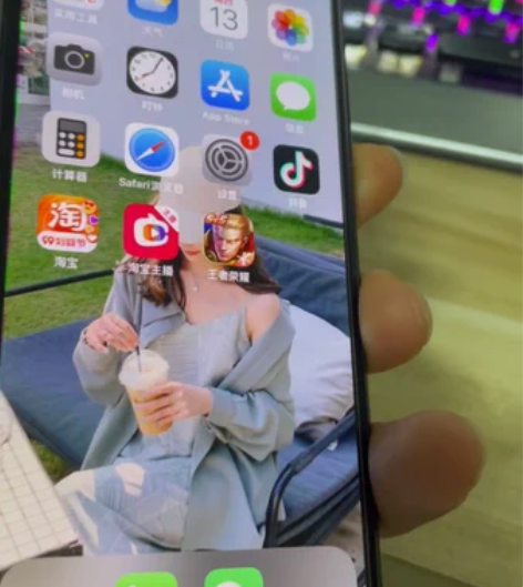 苹果11pro 64g  大陆国行 无拆无...