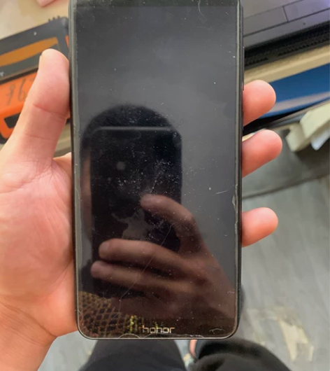 荣耀7x放在家里闲置了，打算换点钱用用，只...