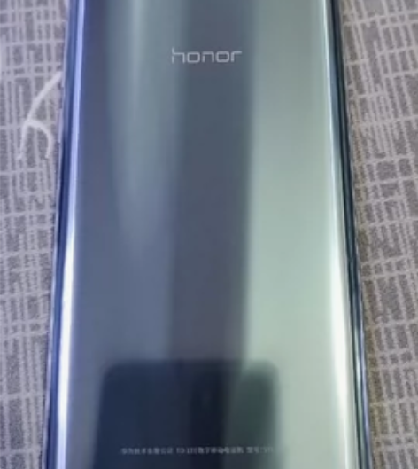 荣耀 9 成色很好，全网通4G，无拆无修过...