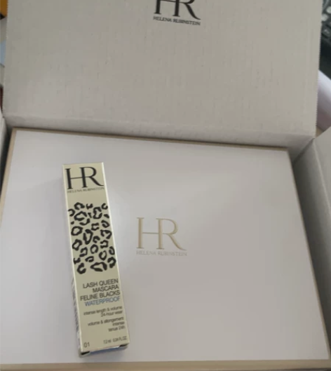 HR赫莲娜睫毛膏 套盒 感兴趣的话点“我想...