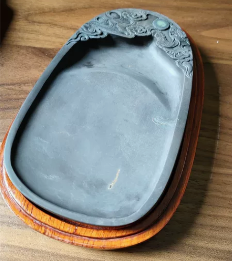 端砚，尺寸15*10*2.3cm ，锋芒不...