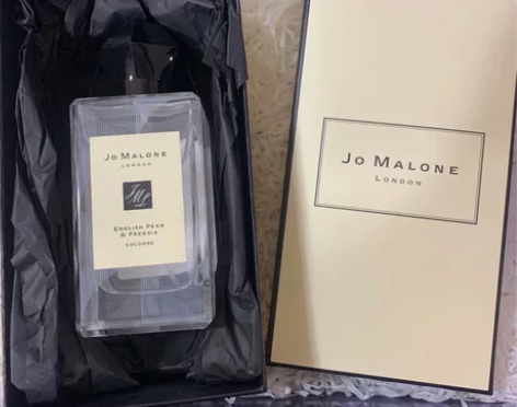 全新 限量版 祖马龙香水(英国梨与小苍兰)...