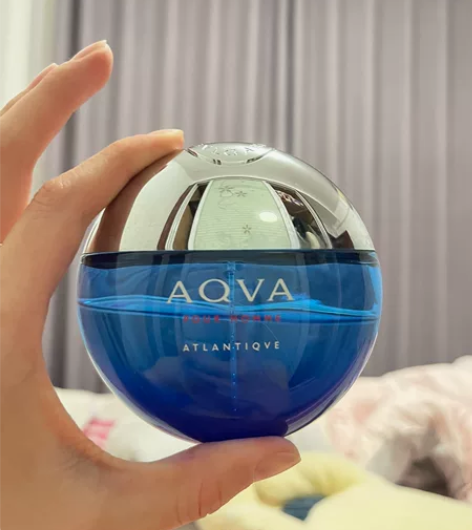 宝格丽滨蓝男士香水 但是我觉得 男女都能用...