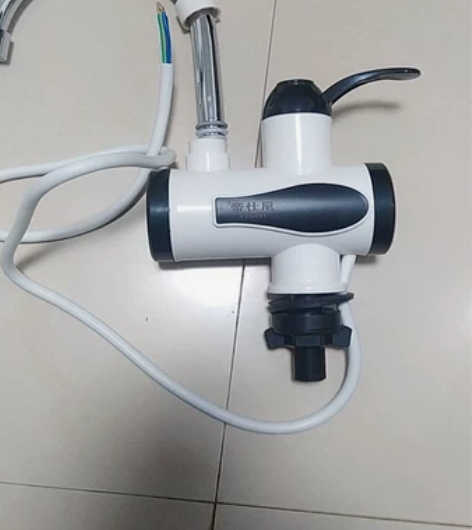 五金店不开了清货电热水龙头速热即热式加热厨...