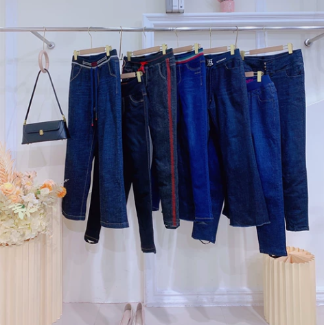 羽绒牛仔裤（ 100件起）女装服装量低价大...