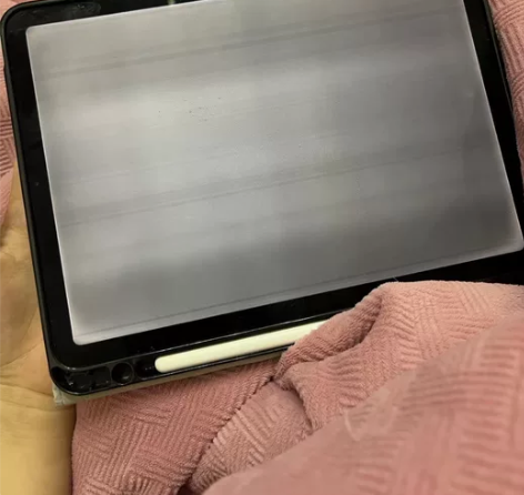 ipad air4 天蓝色京东购入、不小心...