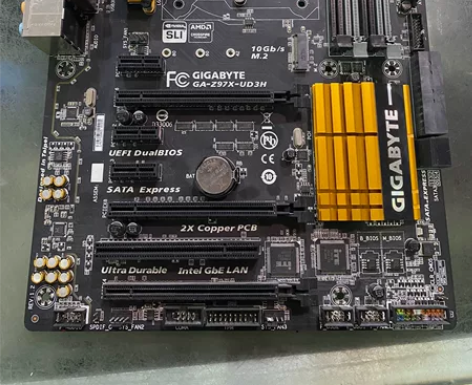 技嘉GA-Z97X-UD3H主板,豪华大板...