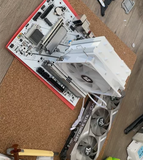 收一块精粤b660m主板，成色正常，功能正...