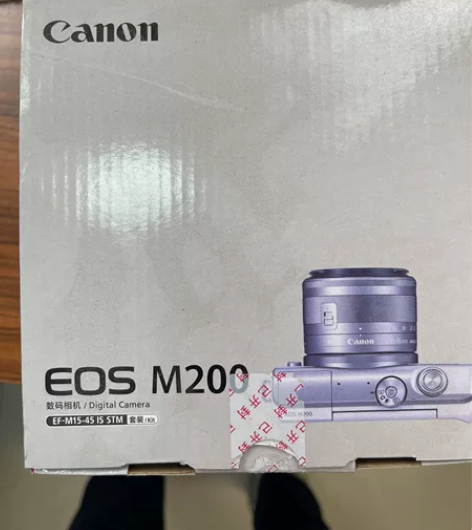 买了不到2个月的佳能EOS M200 微单...