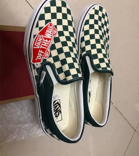 全新vans懒人鞋，蓝白棋格43码 感兴趣...