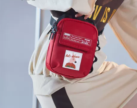不莱玫蹦迪包包女2020新款斜挎包迷你小包...