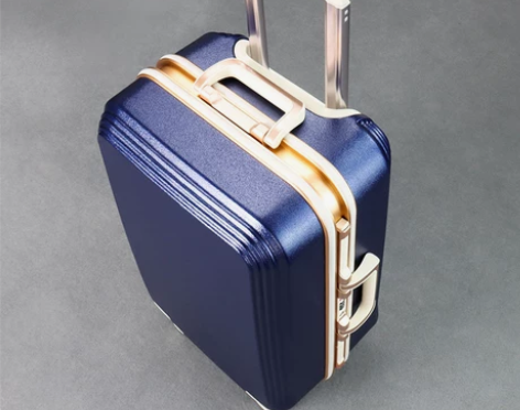 MIYO 旅行箱 感兴趣的话点“我想要”和...