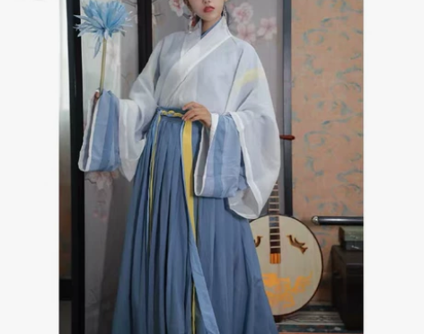 出五五年汉服，晋制 s码霜降 私信看细节可...