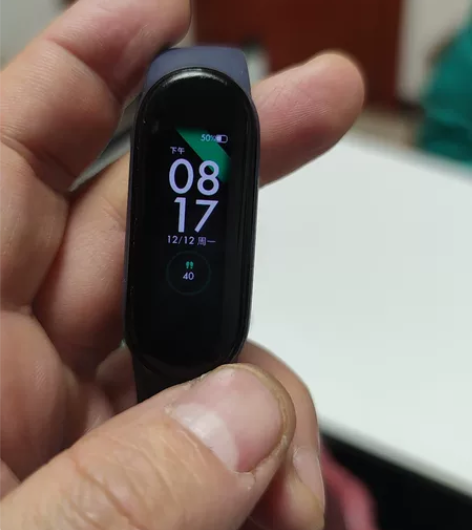 小米手环5(充电器不小心踩坏了) 感兴趣的...