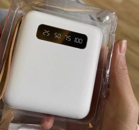 个人转让闲置充电宝5000毫安 感兴趣的话...