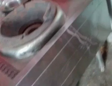 改行做小吃了，没厨师炒菜转让双灶火王，胜利...