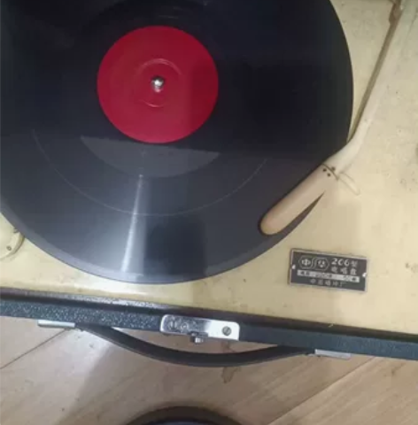 78转钢针唱片，电影”江姐”插曲A面，蒋祖...