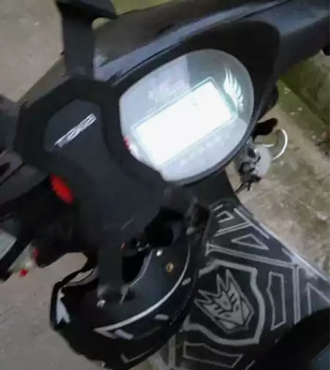 车已出已出。留帖做纪念。一位兄弟爽快秒杀。...