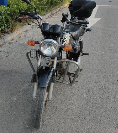 铃木骏驰125。因为买车了,闲置,所以转给...