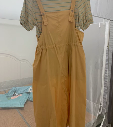 几乎全新吊带裙套装，特别凉快透气的材质，很...
