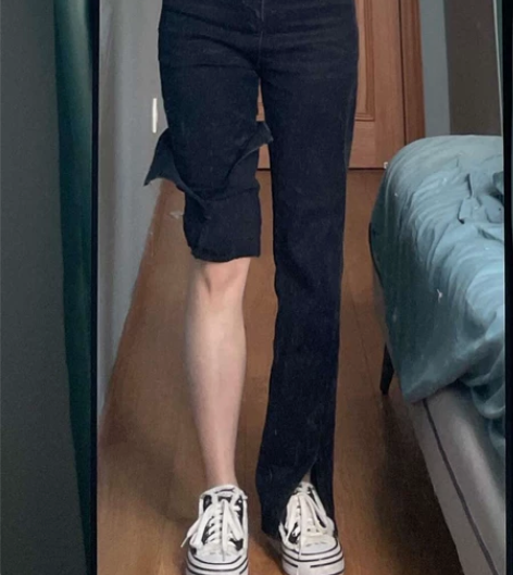 开叉黑色牛仔裤女春秋显瘦高腰微喇叭裤直筒宽...