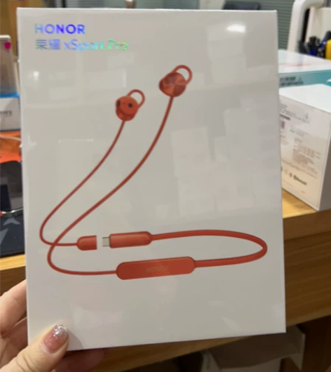 荣耀耳机Am66原封正品 感兴趣的话点“我...