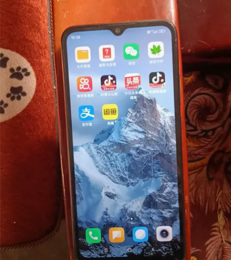 红米9A手机，5+64内存，使用流畅，无拆...