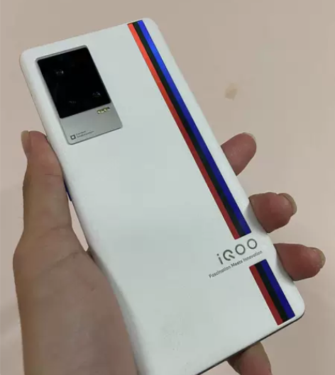 vivo iQOO 8 Pro  二手手机...