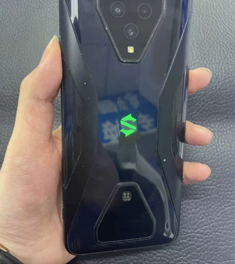 【捡漏】黑鲨3 (5g)原版8+128g ...