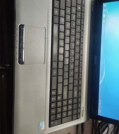 15.6寸华硕笔记本i3 M370 4g内...