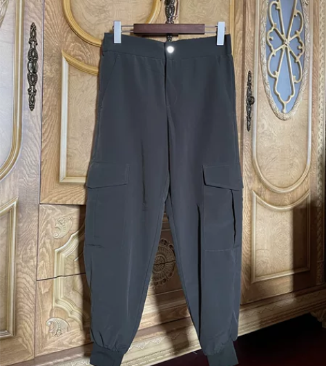 ZARA 新款 女装 垂性工装… 全新 收...