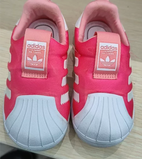 阿迪贝壳头鞋,23码,13.5码,专柜购入...