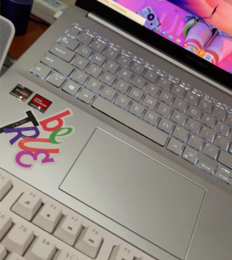 华硕无畏PRO15   R7  5800有...