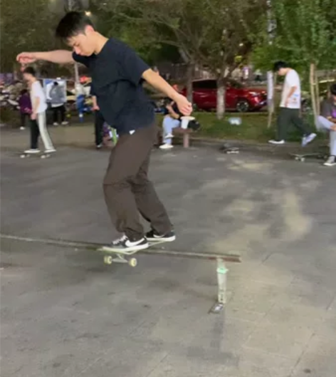 重庆滑板私教 一对一教学 100一小时 1...