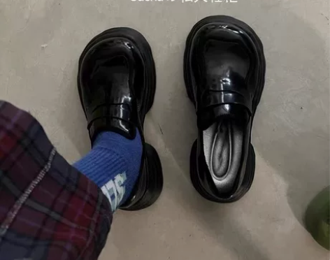 日系乐福鞋女小众设计松糕厚底小皮鞋学院风玛...