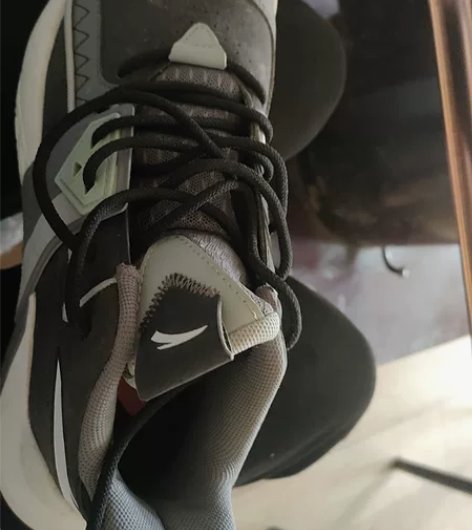 安踏 感兴趣的话点“我想要”和我私聊吧～