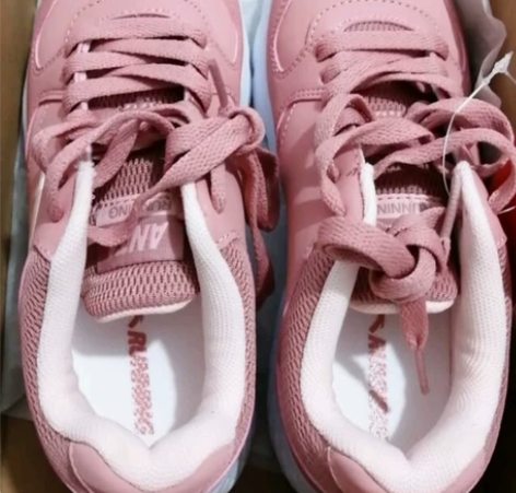 安踏跑步鞋，全新，38码，京东自营店买的保...