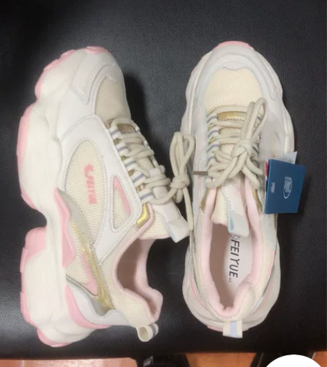 39码飞跃老爹鞋，全新带标签鞋盒，45包邮...