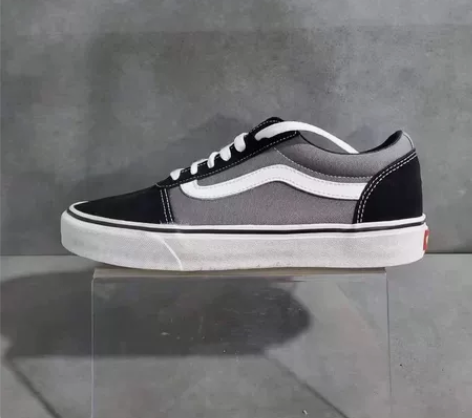 捡漏专柜出样41码 Vans Ward B...