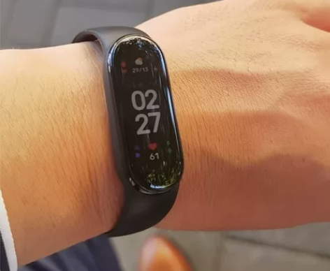 小米6手环都带充电线。顺丰到付 感兴趣的话...