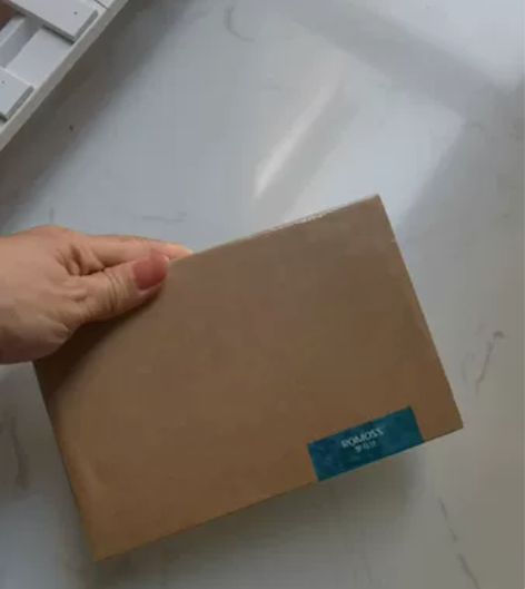 罗马仕5000充电宝 感兴趣的话点“我想要...