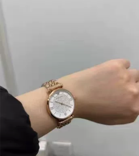 天猫买的阿玛尼满天星手表,女朋友跑了,便宜...