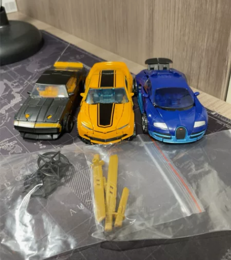 变形金刚4D级老爷车大黄蜂+D级大黄蜂+D...