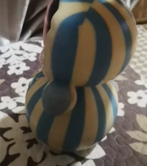 不倒翁琴不倒，整体完好，有明显划痕，漂亮的...