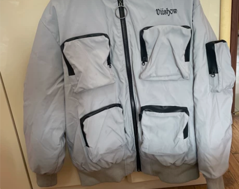 白鸭绒蓬松男士棒球羽绒服XL码 这个品牌天...