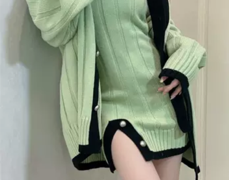 秋冬新款时尚女装毛衣女港风名媛小香风绿色开...